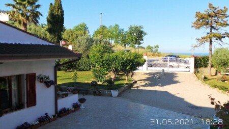 Bed and breakfast 3 ospiti, con giardino