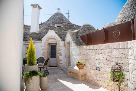 Casa 2 camere, con giardino