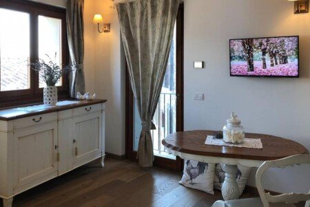 Casa 1 camera, con giardino