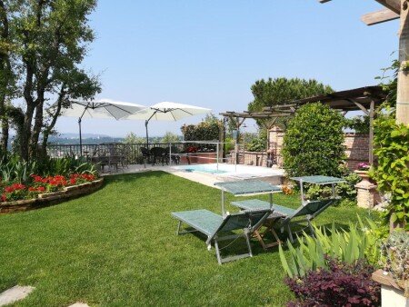 Bed and breakfast 3 ospiti, con piscina