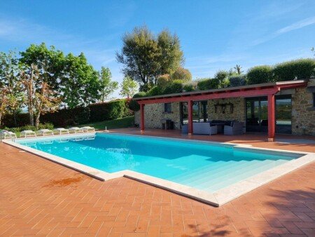 Villa 5 ospiti, con giardino