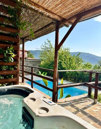 Villa 4 camere, con idromassaggio