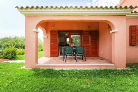 Casa 2 camere, con giardino