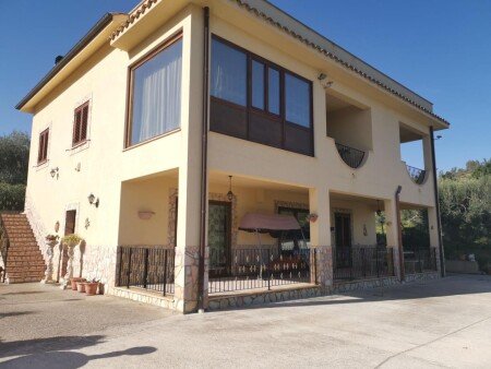 Bed and breakfast 2 ospiti, con giardino