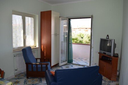 Appartamento 2 camere, con giardino