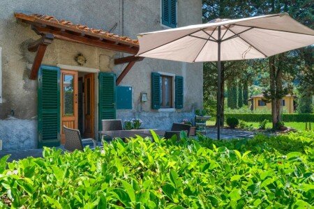 Casa 2 camere, con giardino