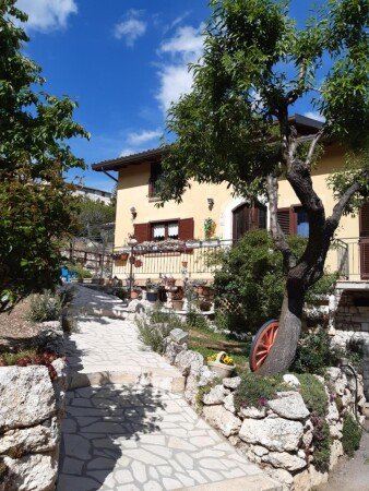 Bed and breakfast 4 ospiti, con giardino
