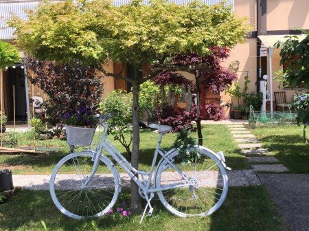 Bed and breakfast 1 camera, con giardino