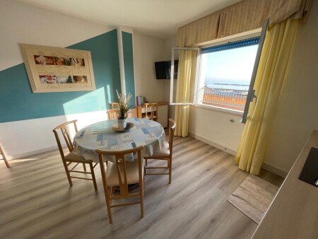 Appartamento 7 ospiti, con piscina