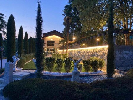 Bed and breakfast 4 guests, with jacuzzi