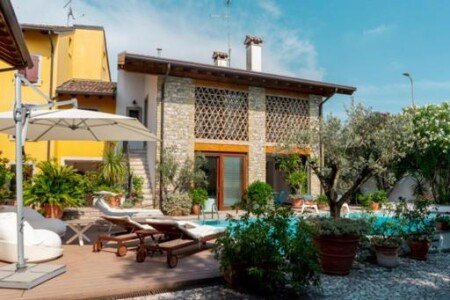 Bed and breakfast 1 camera, con piscina