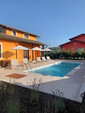 Villa 4 camere, con idromassaggio