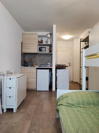 Appartamento 1 camera, con parcheggio