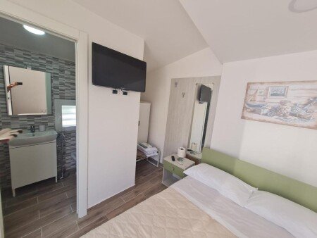 Bed and breakfast 2 ospiti, con giardino