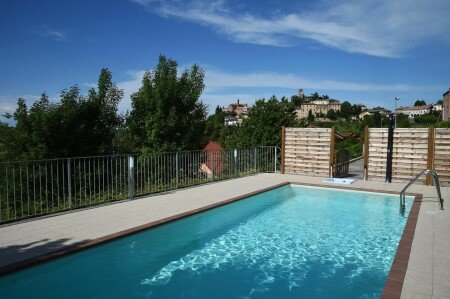 Hotel con piscina
