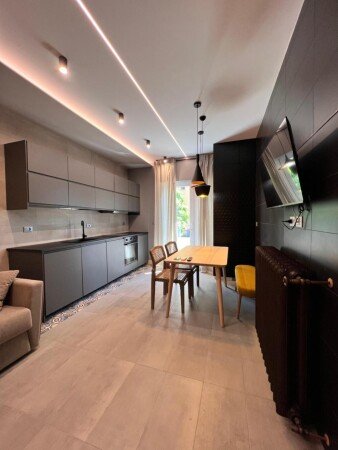 Appartamento 1 camera, con giardino