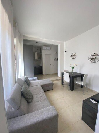 Appartamento 1 camera, con aria condizionata