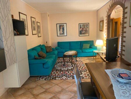 Appartamento 2 camere, con parcheggio