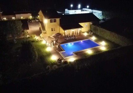 Bed and breakfast 4 ospiti, con piscina