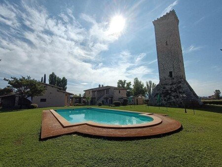Appartamento 8 ospiti, con piscina