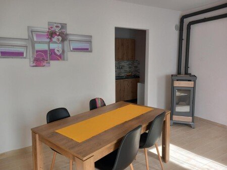 Appartamento 1 camera, con giardino