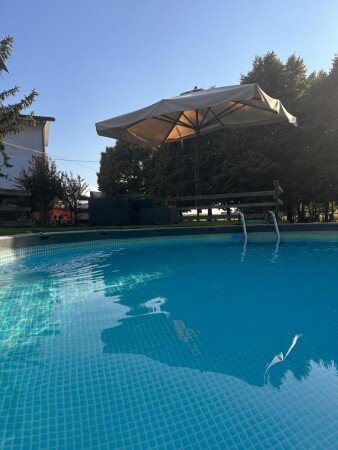 Casa 1 camera, con piscina