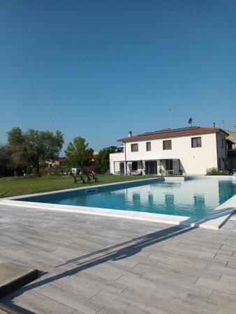 Bed and breakfast 2 ospiti, con piscina