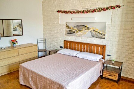 Wohnung 2 Schlafzimmer, mit Garten