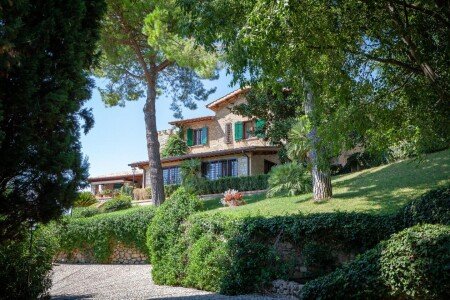 Villa 10 camere, con piscina