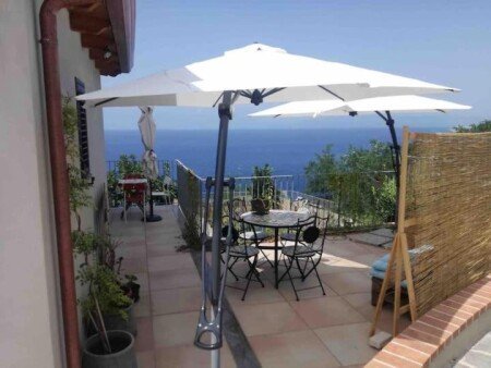 Casa 4 ospiti, con giardino