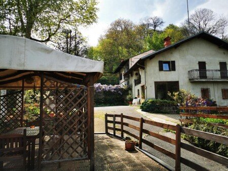 Casa 2 camere, con giardino