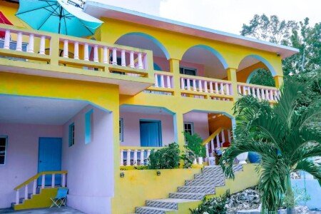 Casa 3 camere, con giardino