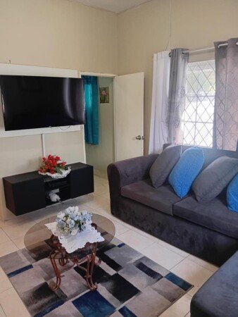 Apartment 2 bedrooms, with garden