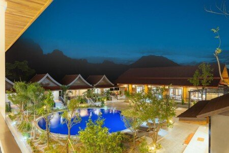 Hotel with pool
