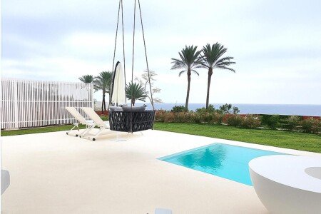 Hotel con piscina