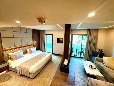 Hotel with pool