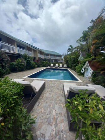Hotel with jacuzzi