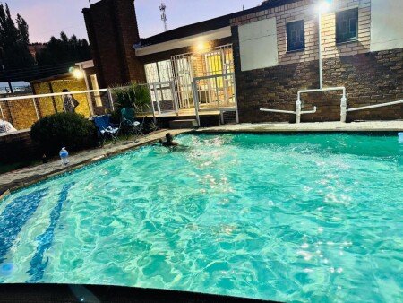 Bed and breakfast 2 guests, with pool