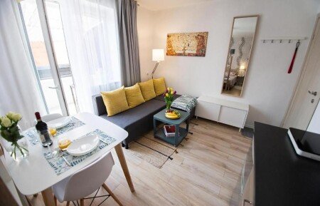 Wohnung 1 Schlafzimmer, mit Klimaanlage