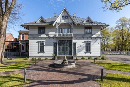 Aparthotel 6 guests, with garden