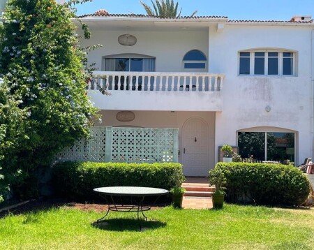 Villa 4 camere, con giardino