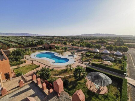 Auberge de jeunesse 3 voyageurs, avec piscine