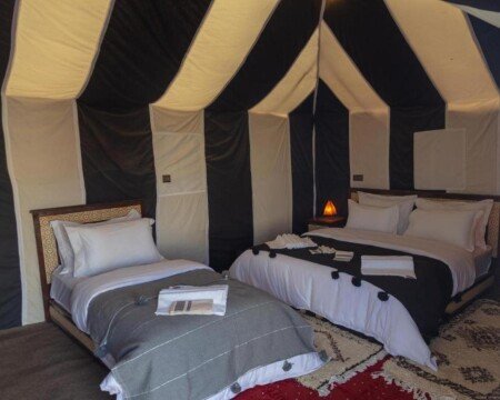 Hébergement insolite 4 voyageurs, avec jardin