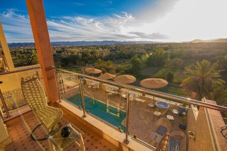 Bed and breakfast 4 voyageurs, avec piscine