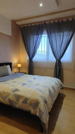 Wohnung 1 Schlafzimmer, mit Klimaanlage