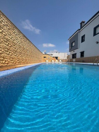 Villa 4 chambres, avec piscine