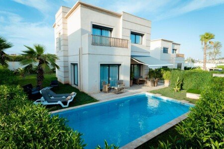 Villa 3 habitaciones, con piscina
