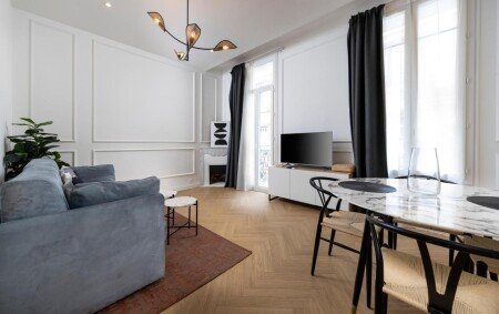 Wohnung 1 Schlafzimmer, mit Klimaanlage