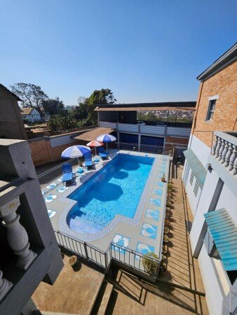 Bed and breakfast 4 voyageurs, avec piscine