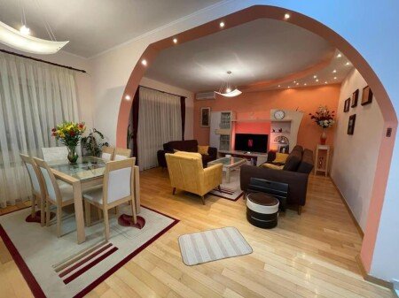Appartamento 2 camere, con giardino